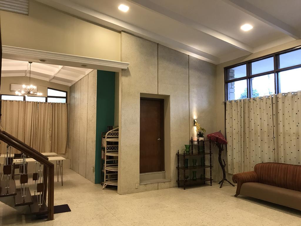 فندق Residencia Marfel تاكلوبان المظهر الخارجي الصورة